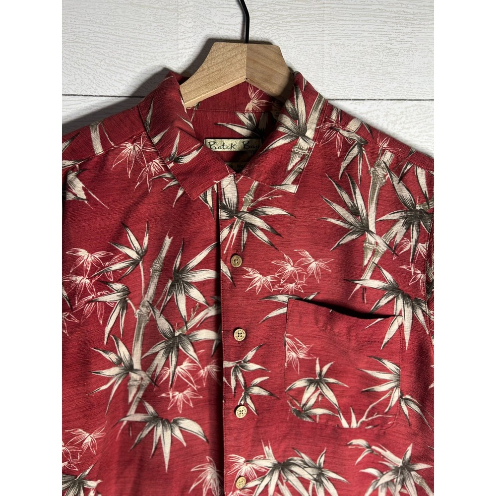 Batik Bay 100% Silk Shirt Men Small Red Bamboo Tropical Island Camp Button Down